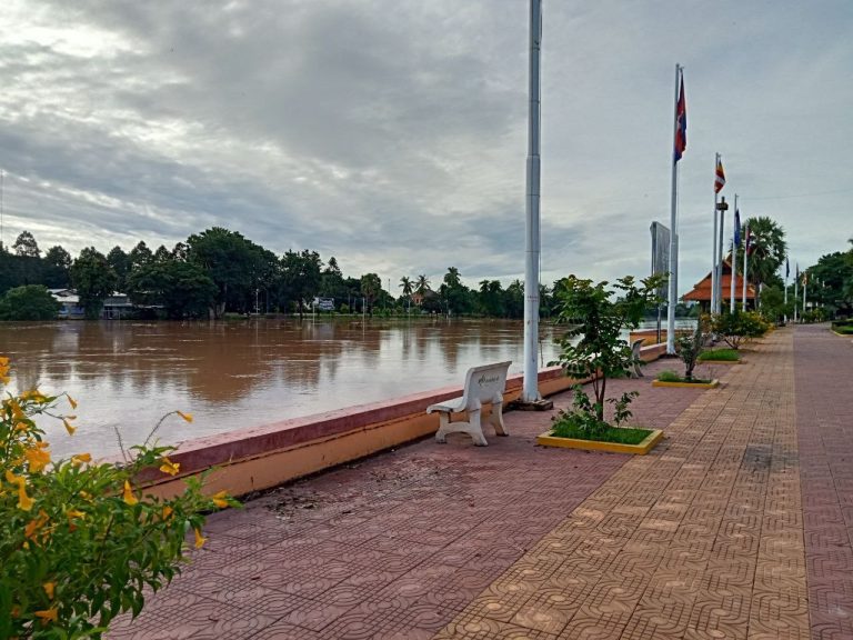 30780c17bb1deb1b6159f3b41d777c43